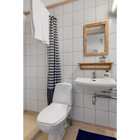 Affordable Studio In Vibrant Central Location. Sg1 Apartment